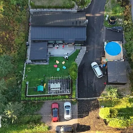 Villa King's Hill, Moderni Perhelomakohde Vantaa